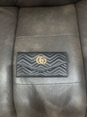 Beige GG Supreme Zip-Around Wallet with Green and Red Web